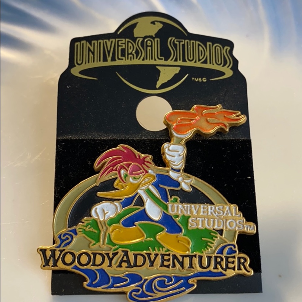 ~Universal Studios~ Vintage “Woody Adventurer” Lapel Pin